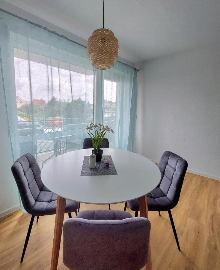 Moderne Wohnung Mit Vollausstattung In Ruhiger Lage, W-Lan Grossrohrsdorf Eksteriør bilde